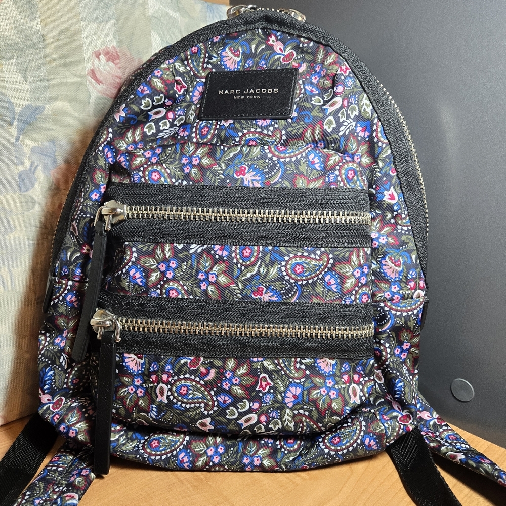 Marc Jacobs Backpack in Garden Paisley